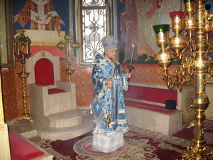 Чин погребения плащаницы Божией Матери в кафедральном соборе Свв. Жен-Мироносиц г. Баку 